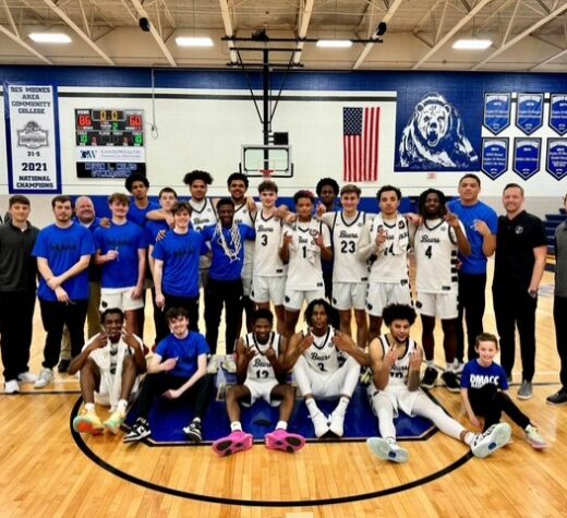 DMACC basketball team group picture after a win - photo courtesy Blake Sandquist